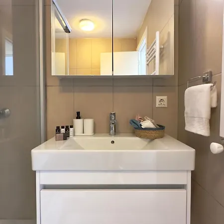 Istanblue House Metrobus 5 Minute Walk 이스탄불