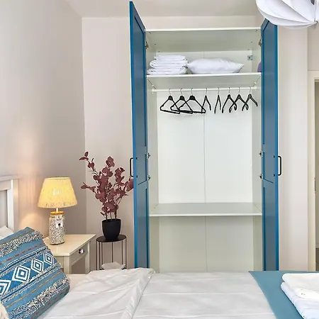 Istanblue House Metrobus 5 Minute Walk Apartment *